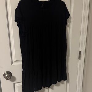 Alya Classic Black Dress